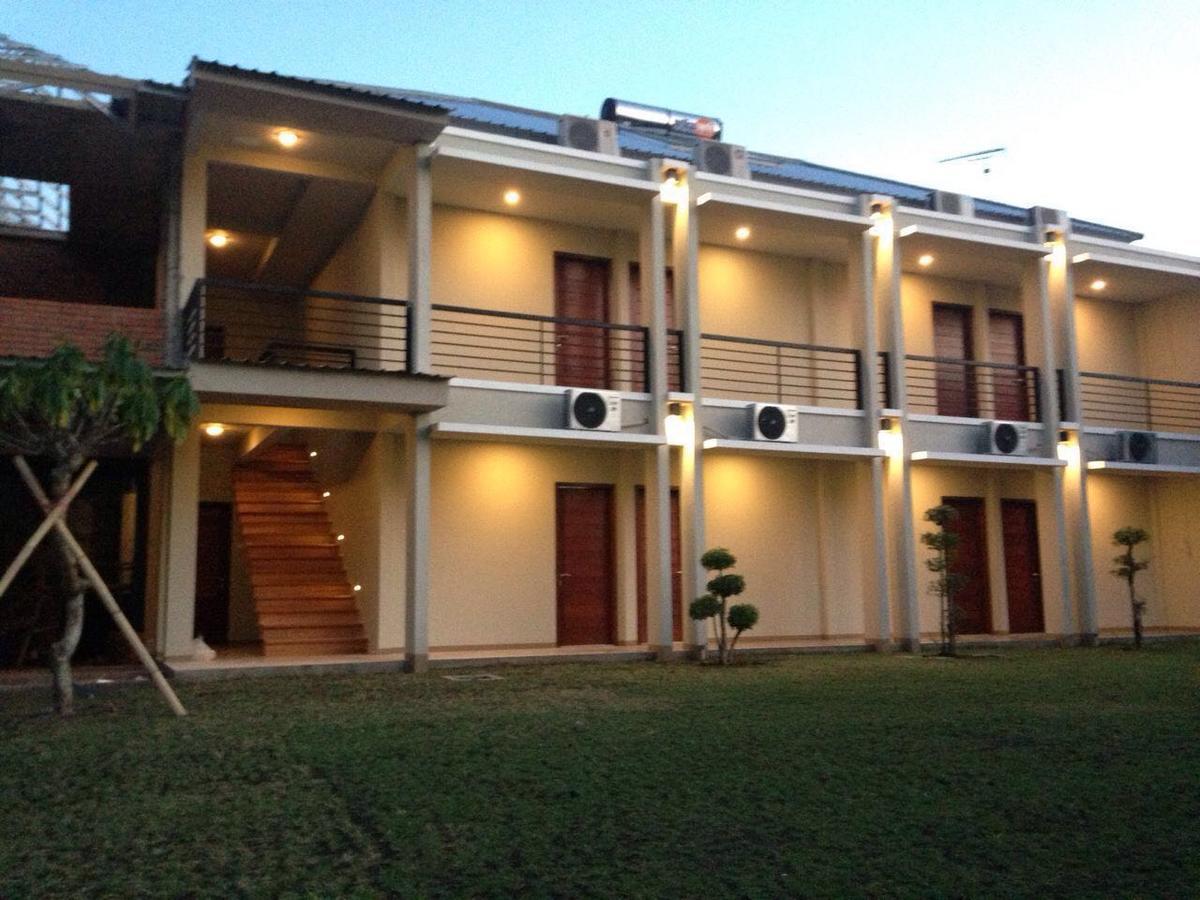 Hastina Hotel Lombok Mataram Buitenkant foto